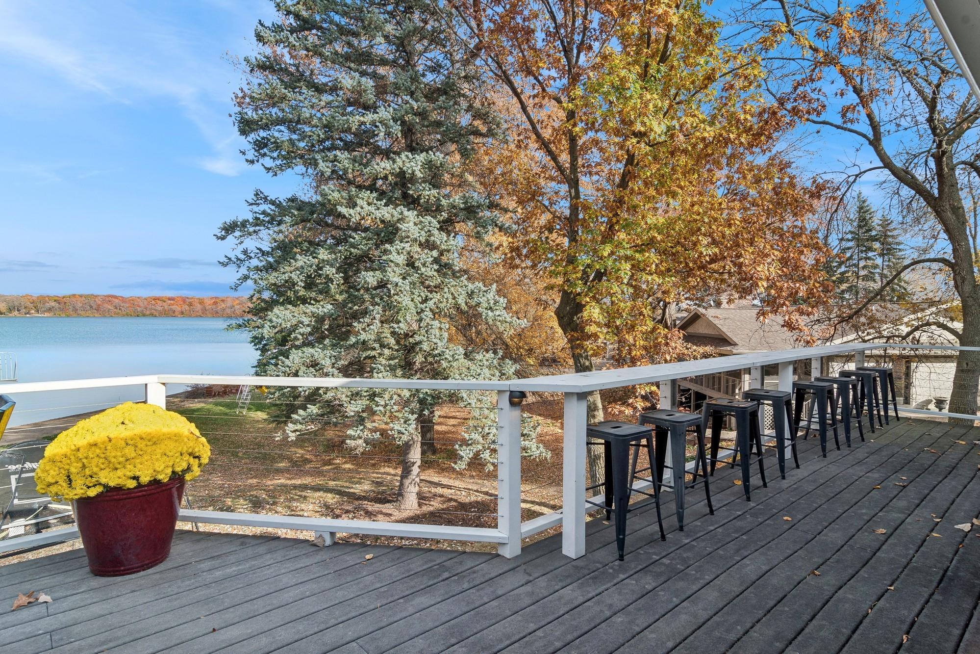 9655 Lakewood Circle