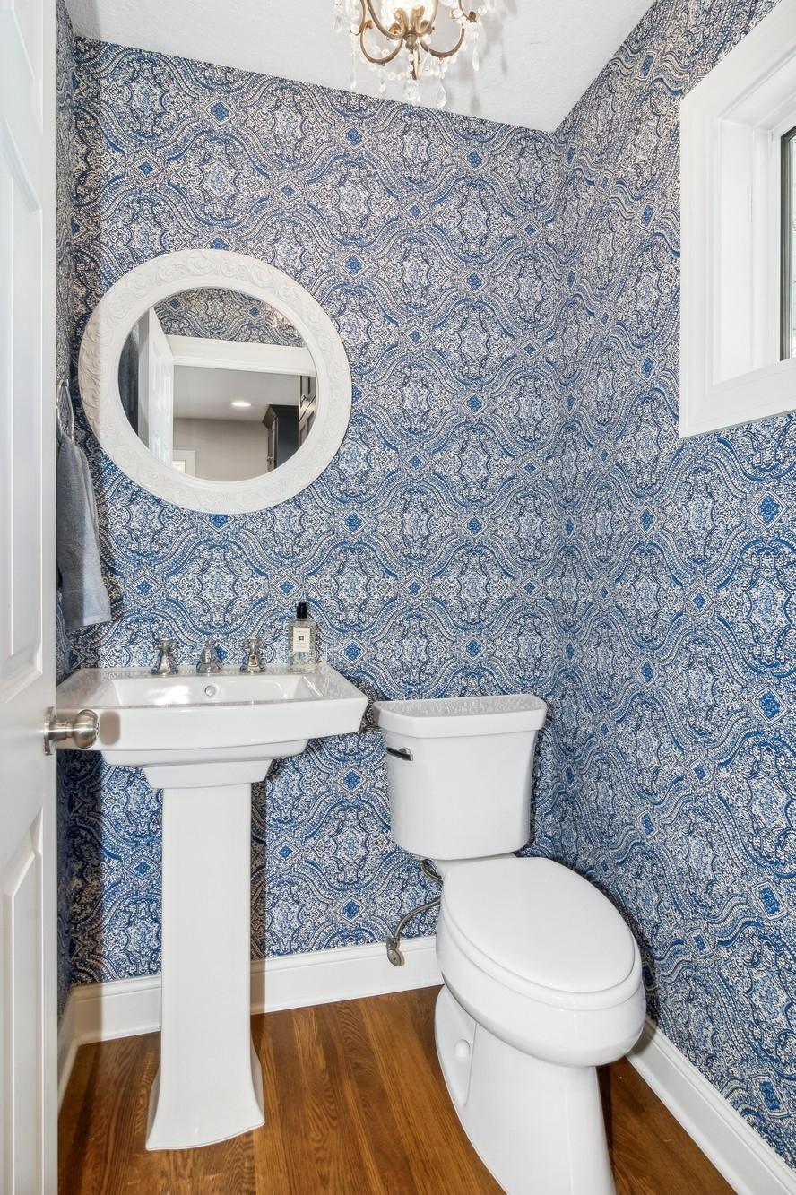 9655 Lakewood Circle