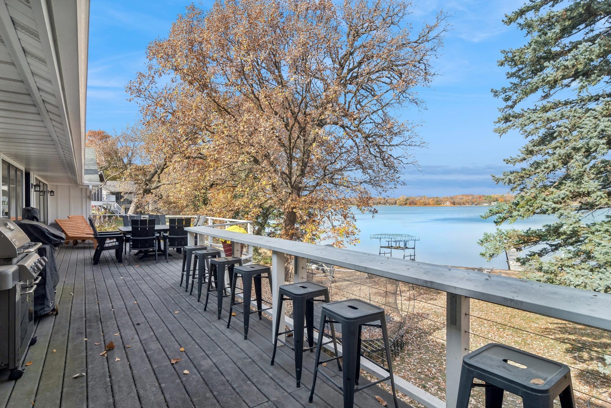 9655 Lakewood Circle