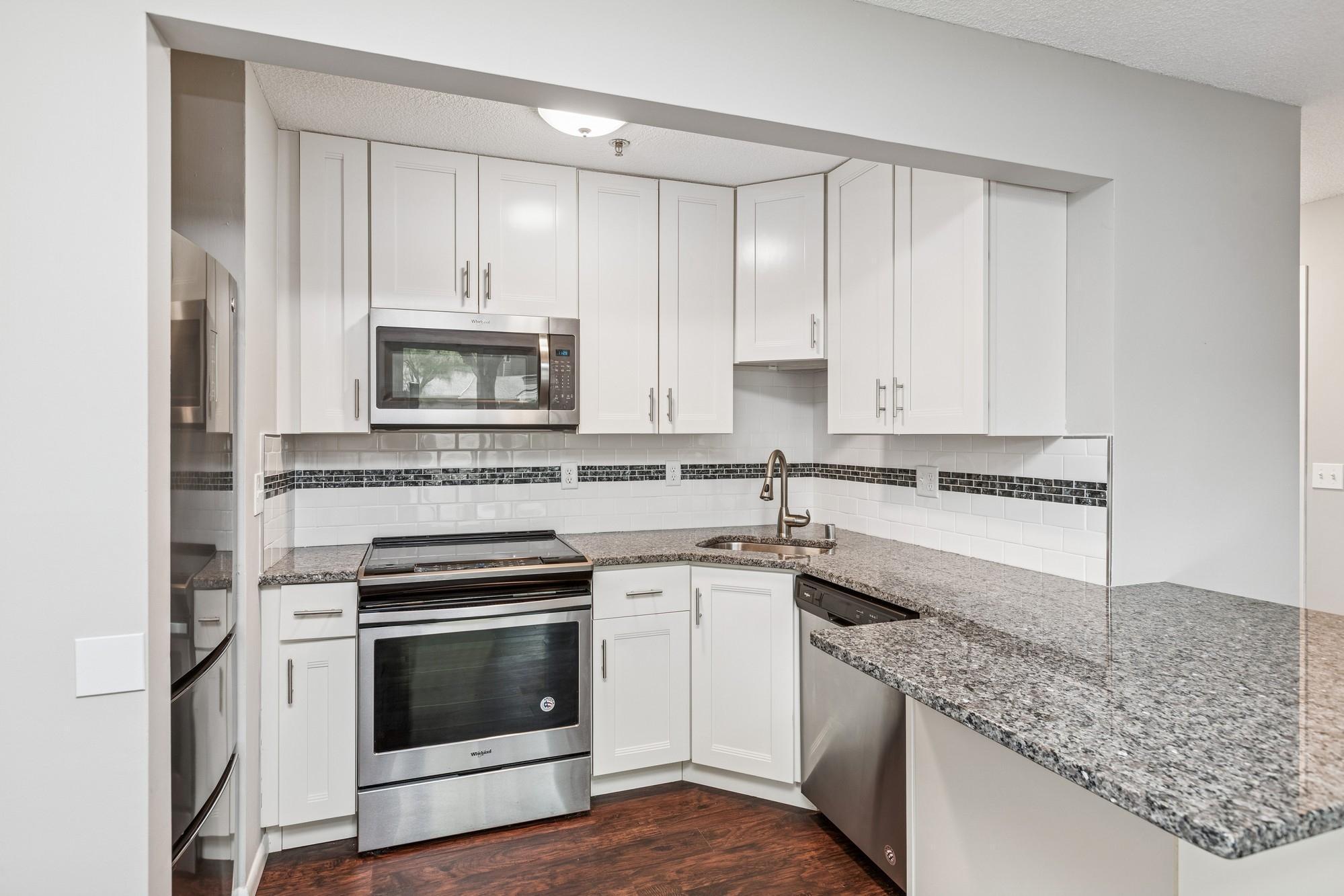 2110 Ridge Drive Unit: 11