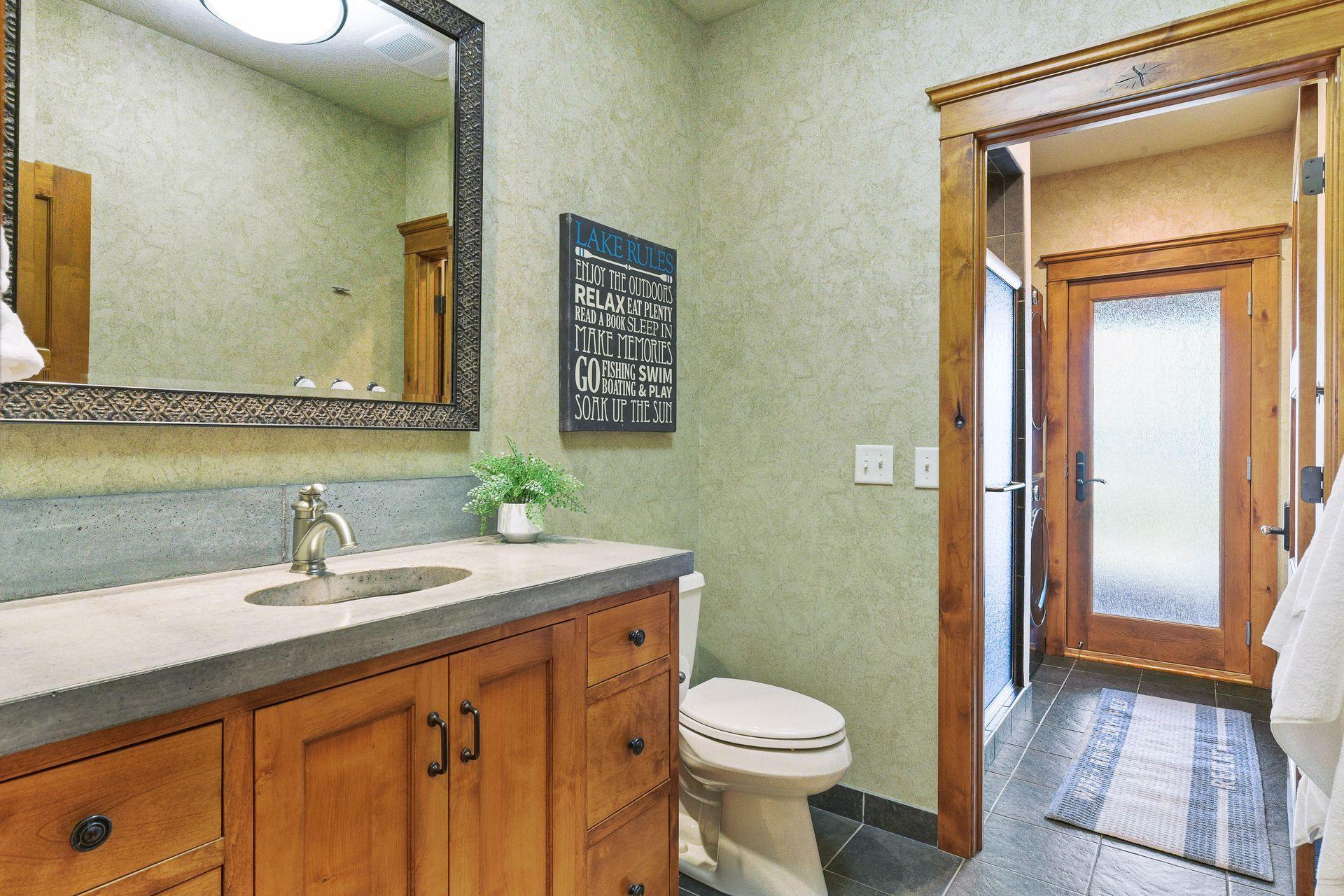 6470 Tanagers Point