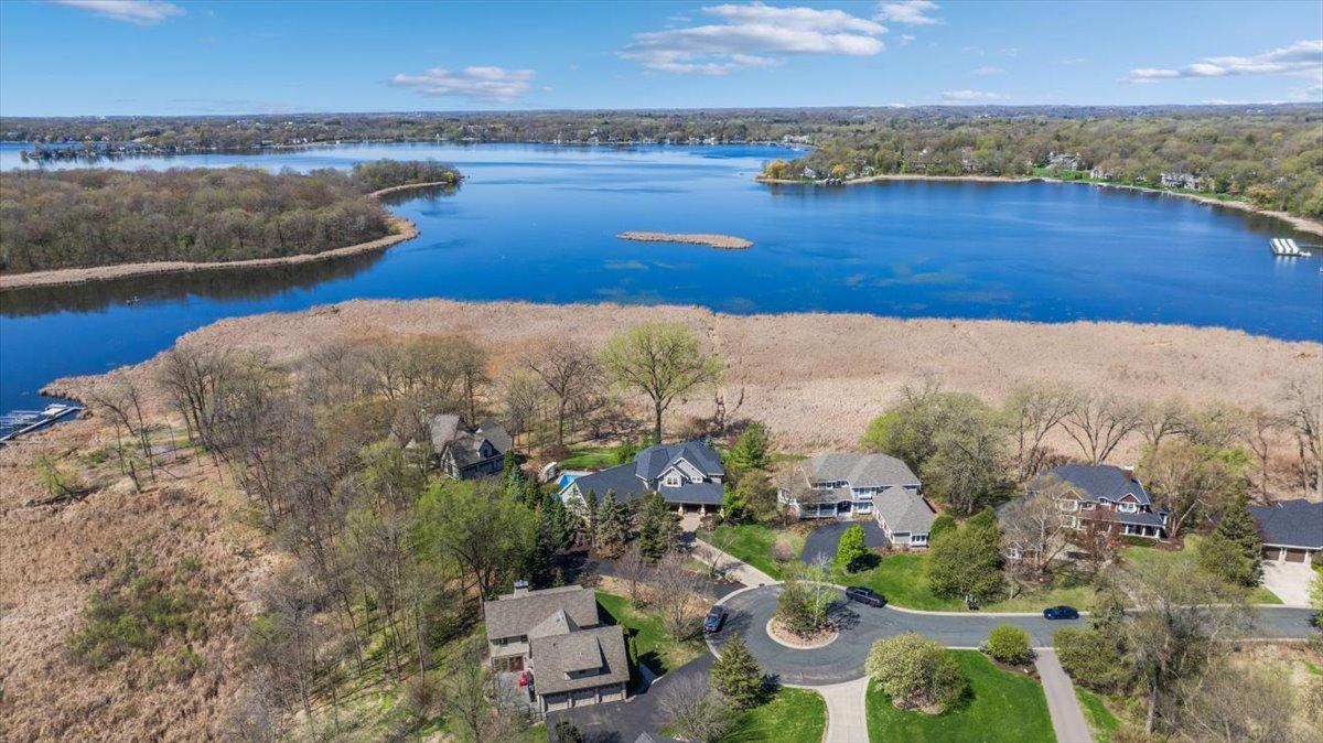 6470 Tanagers Point