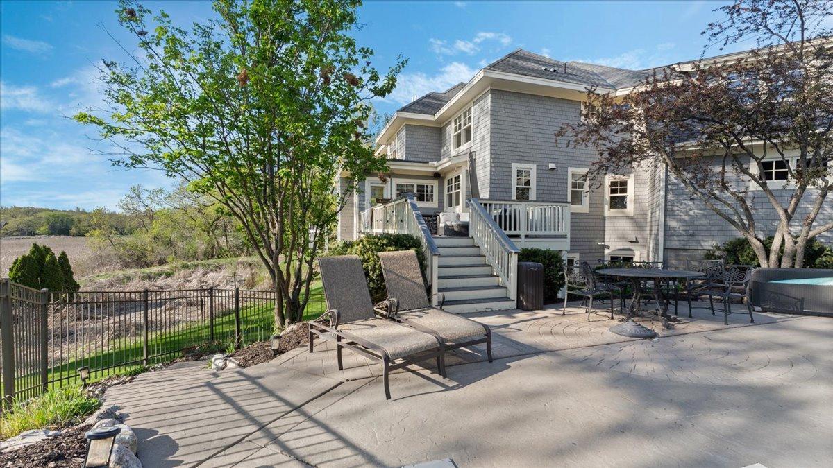 6470 Tanagers Point