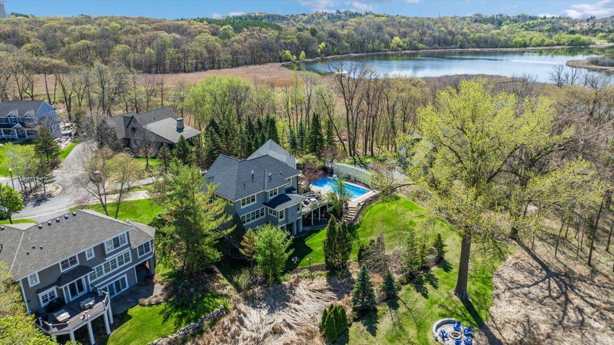 6470 Tanagers Point