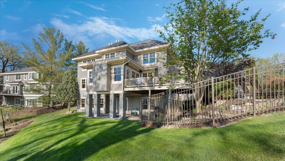 6470 Tanagers Point