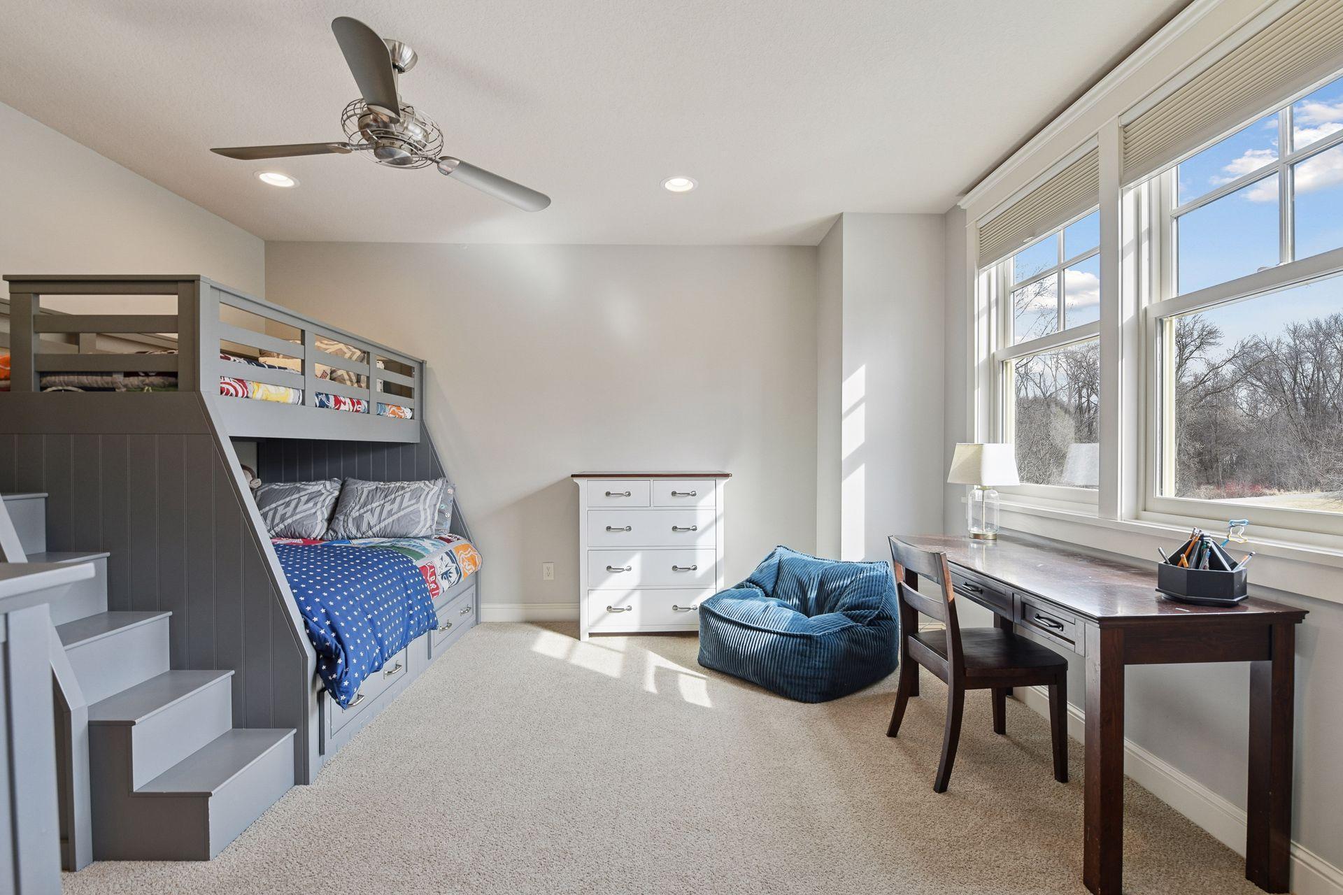 6470 Tanagers Point