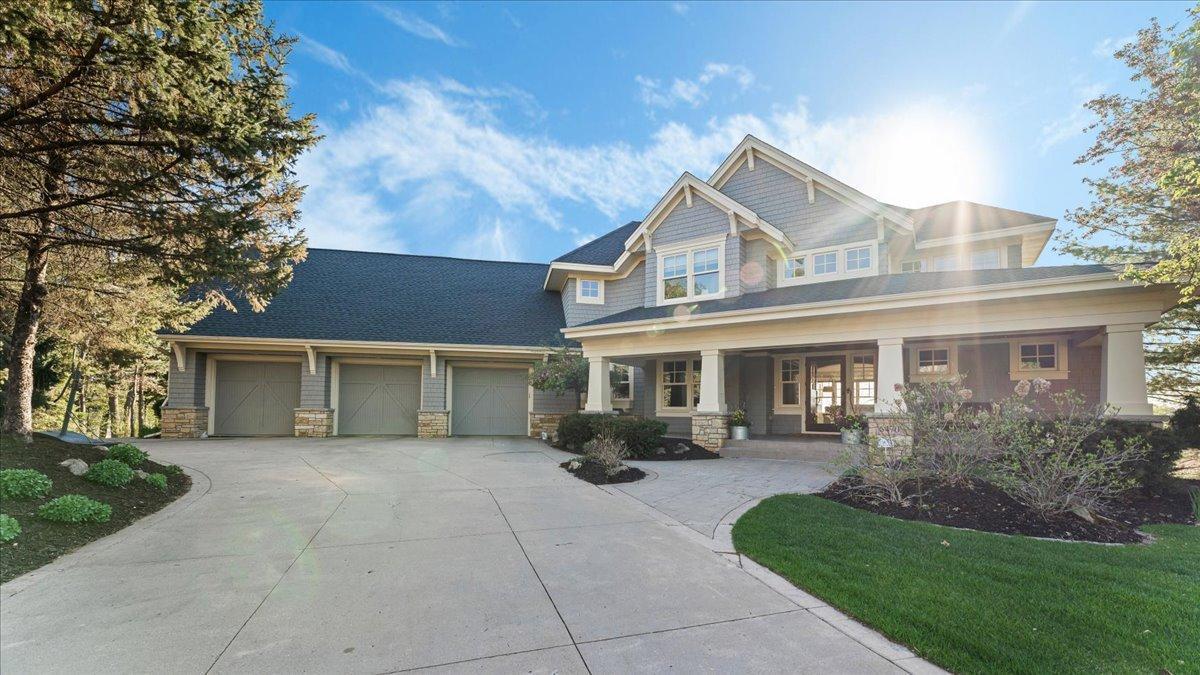 6470 Tanagers Point
