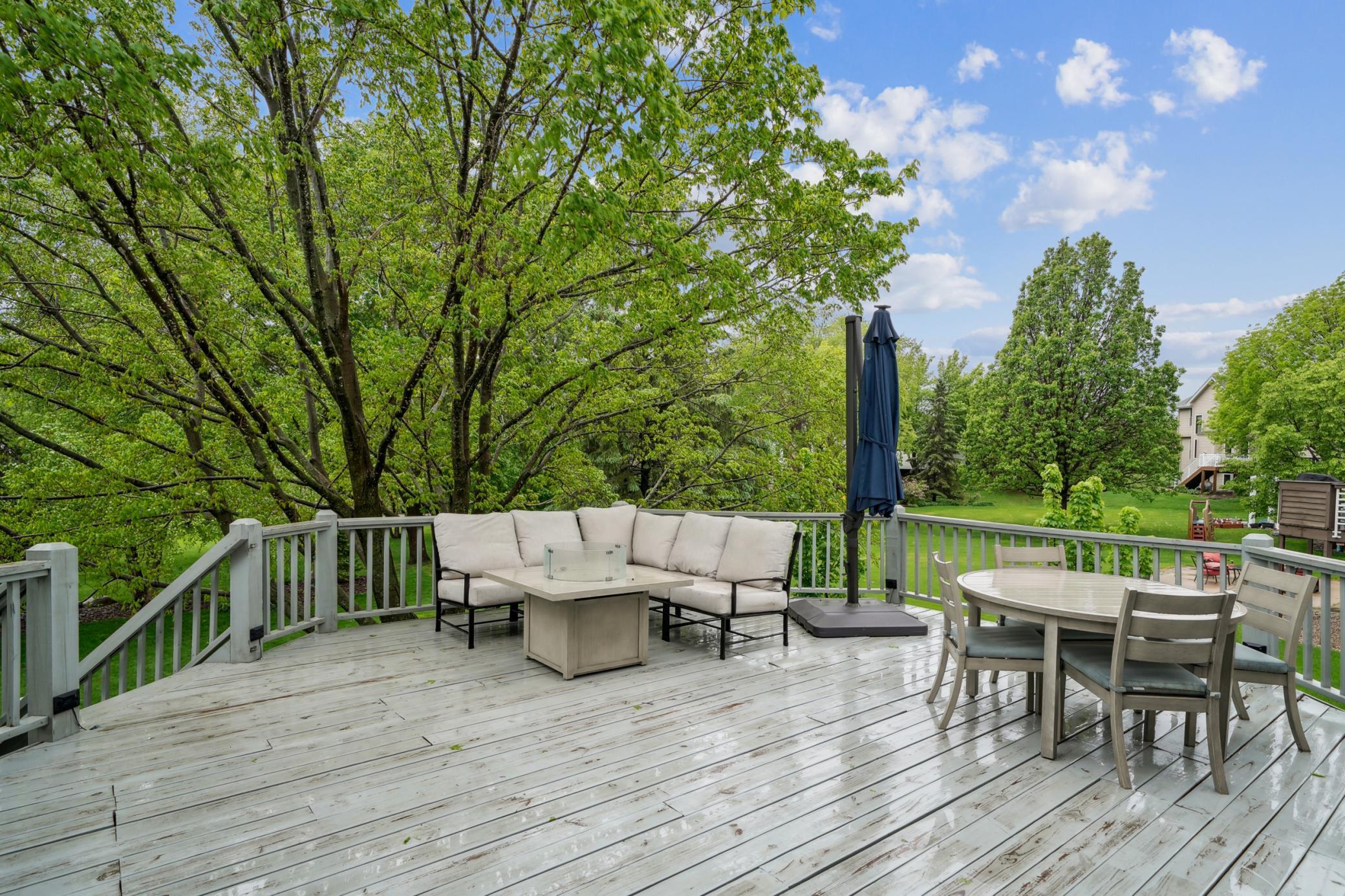 8043 Spruce Trail