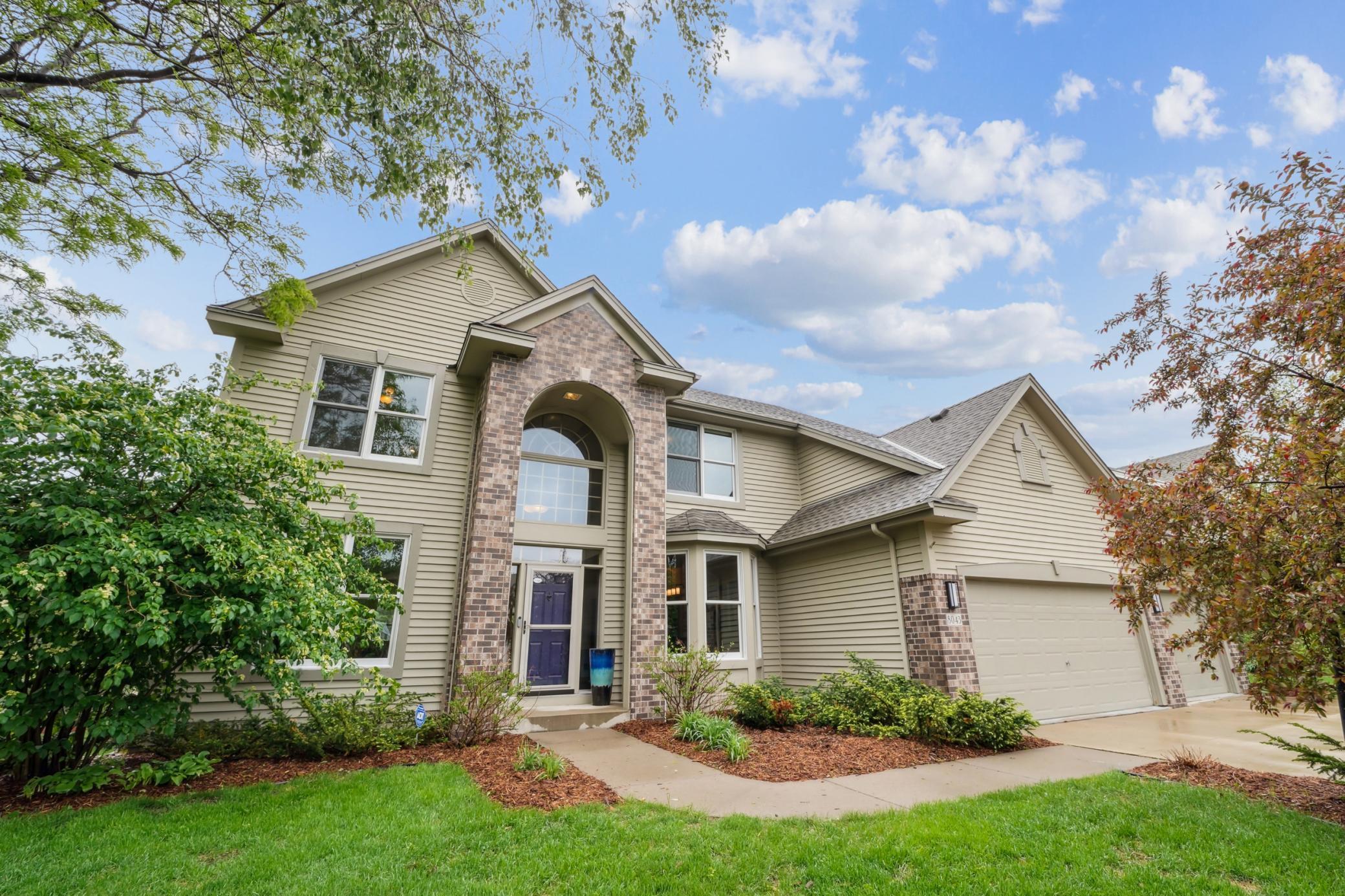 8043 Spruce Trail