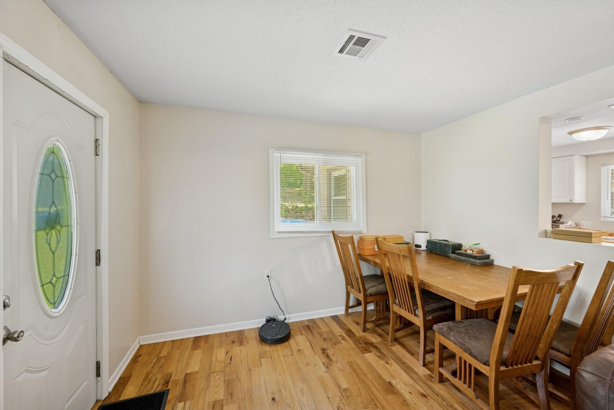 2900 Tuxedo Boulevard