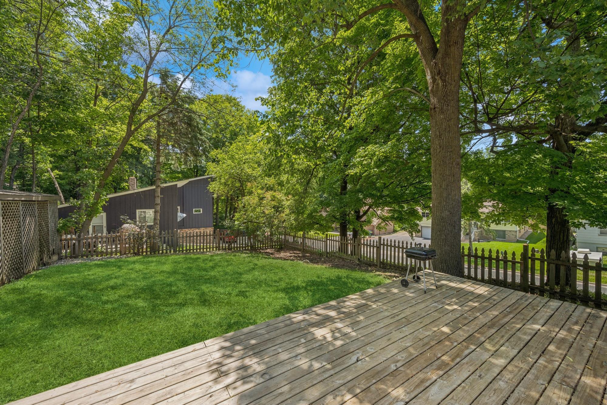 2900 Tuxedo Boulevard