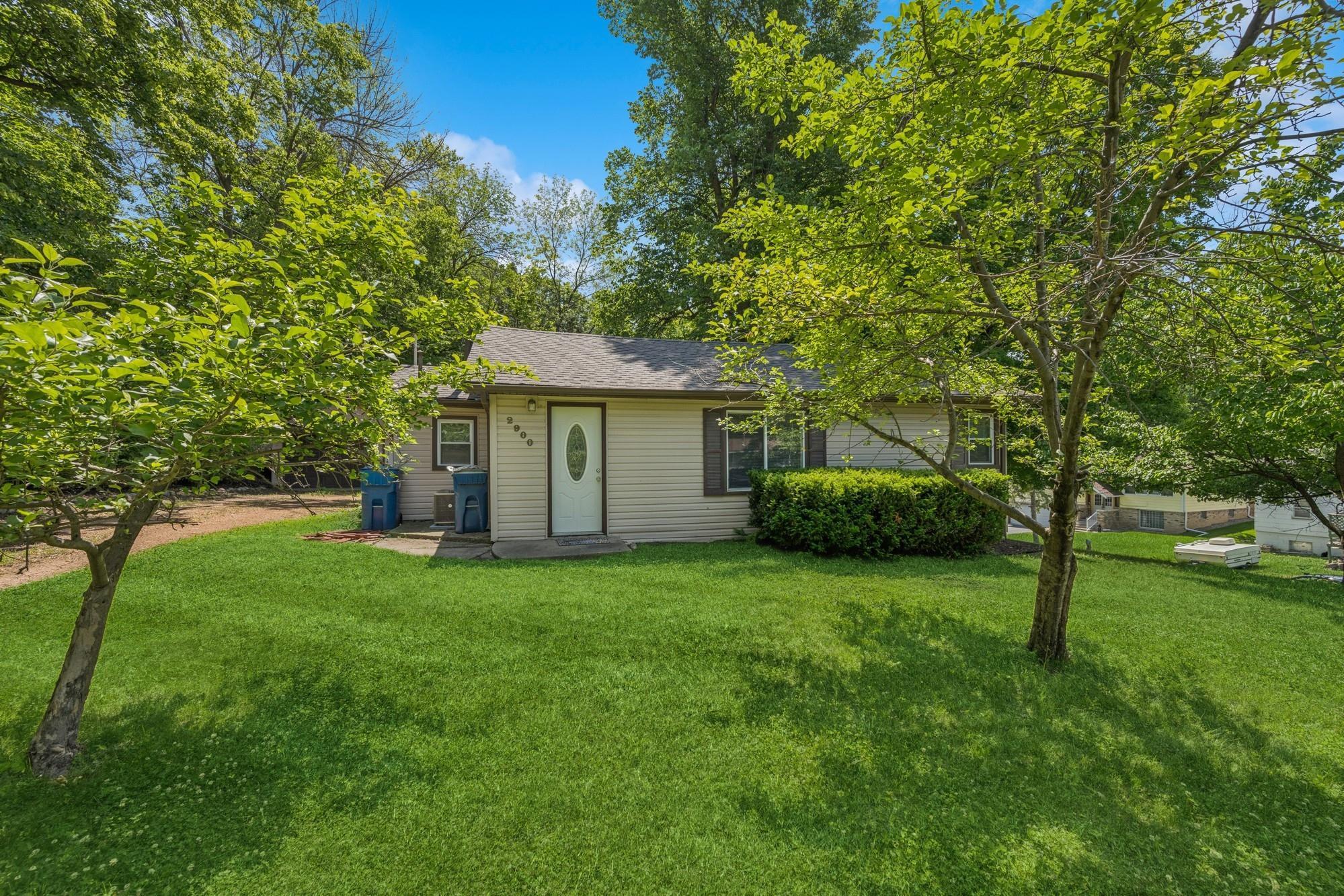 2900 Tuxedo Boulevard