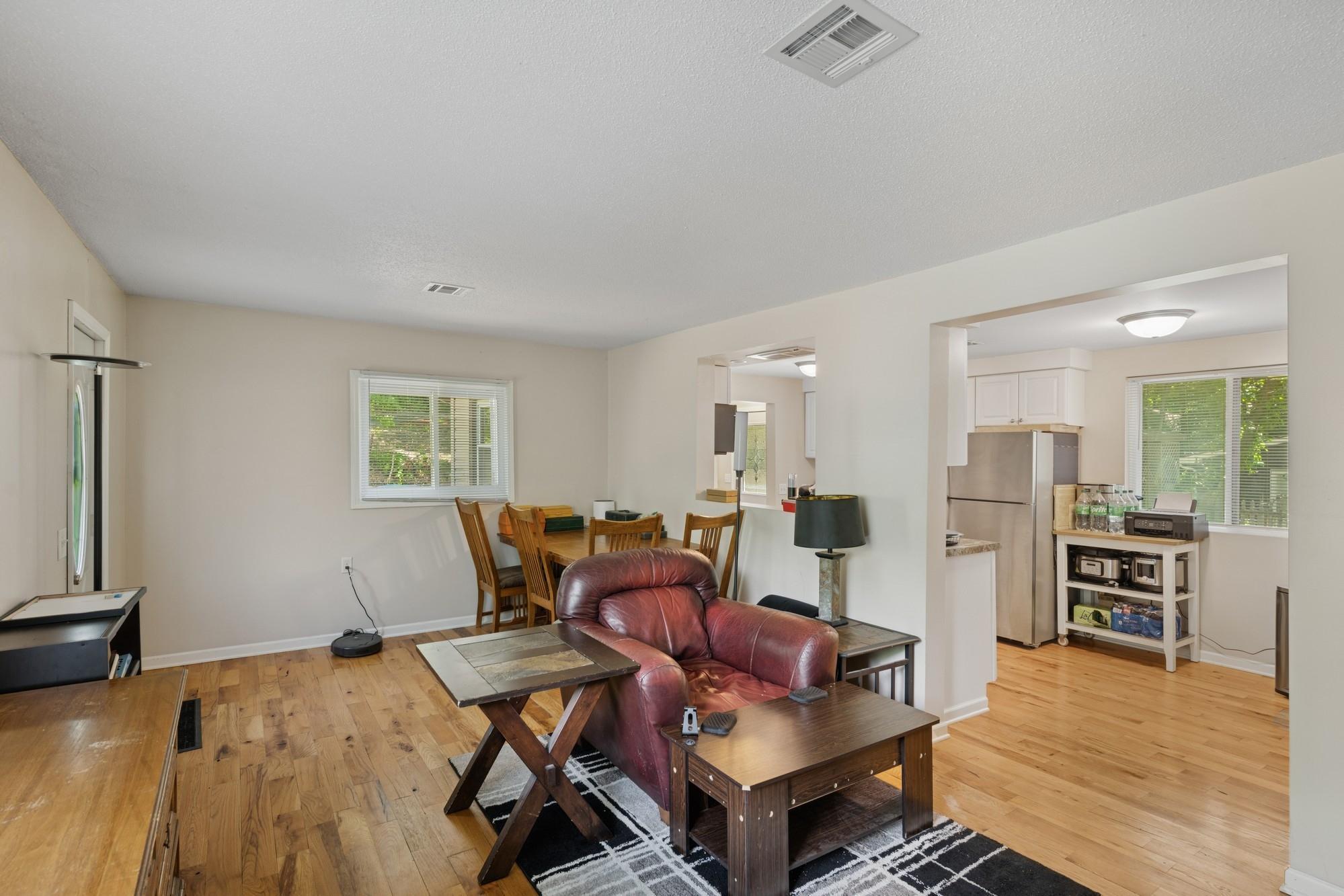 2900 Tuxedo Boulevard
