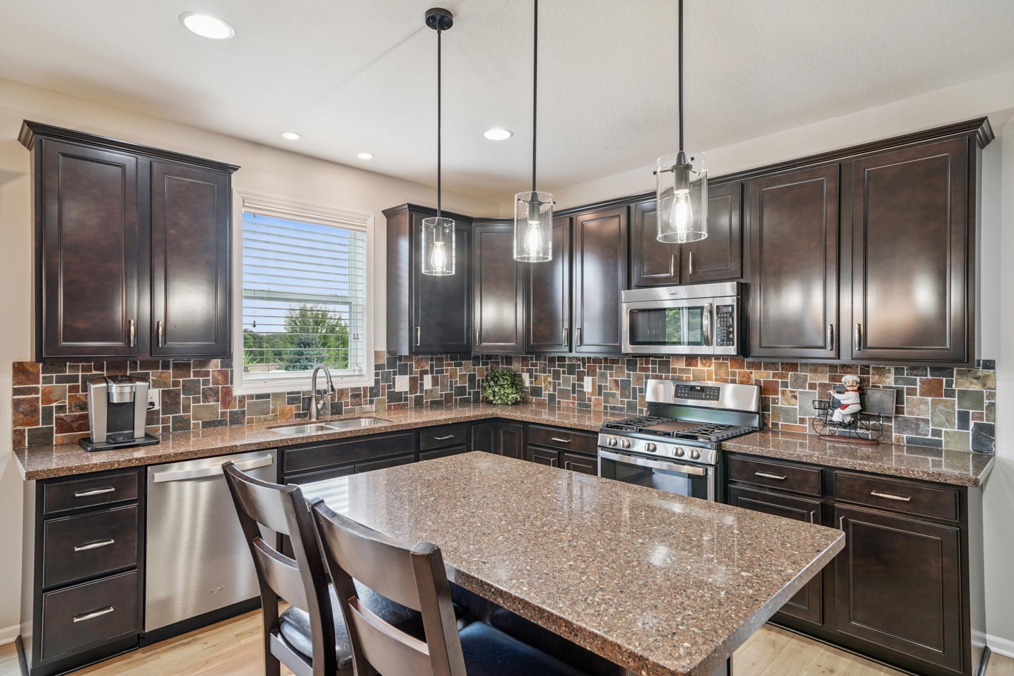 1705 Hemlock Way