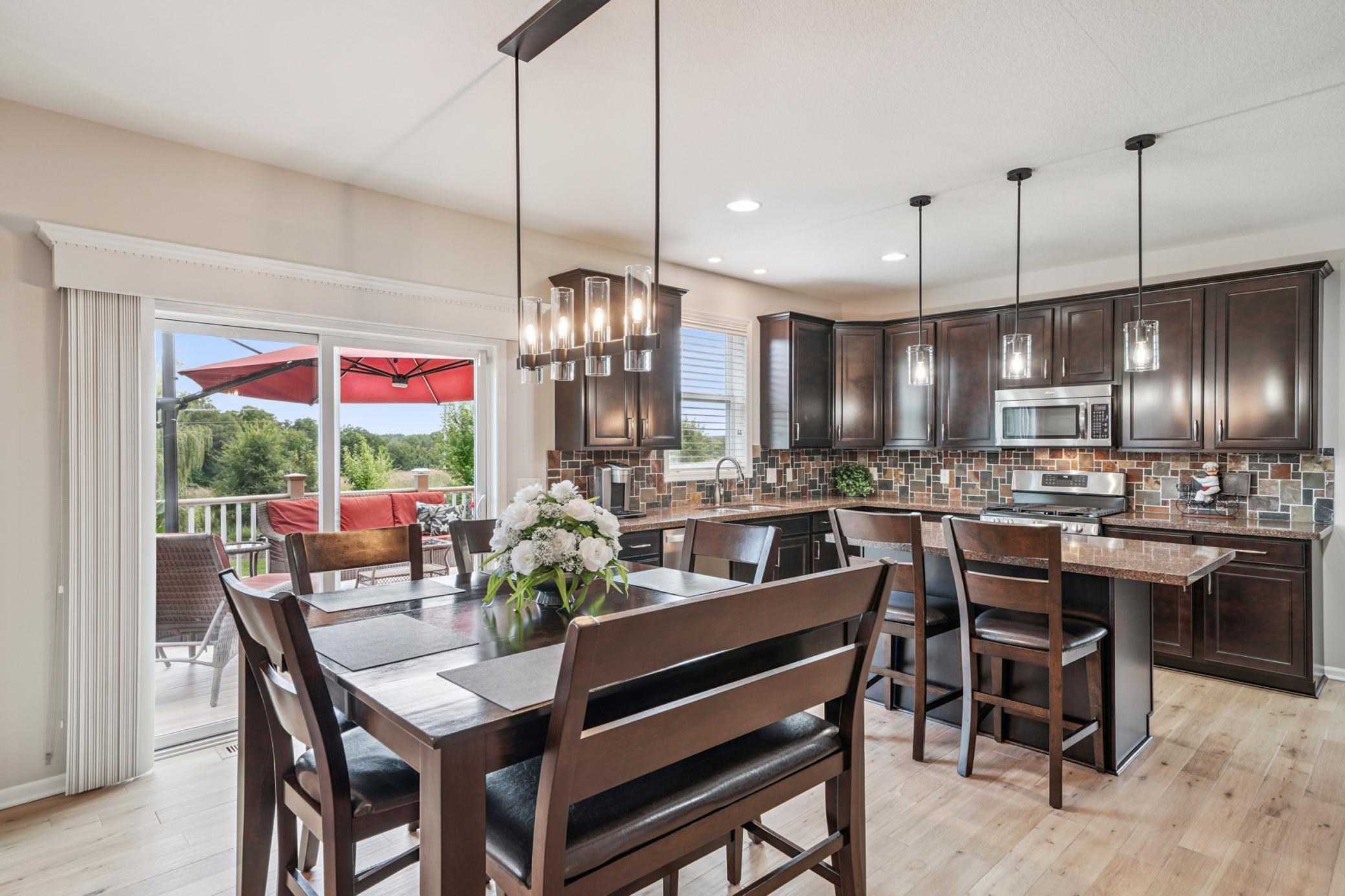 1705 Hemlock Way