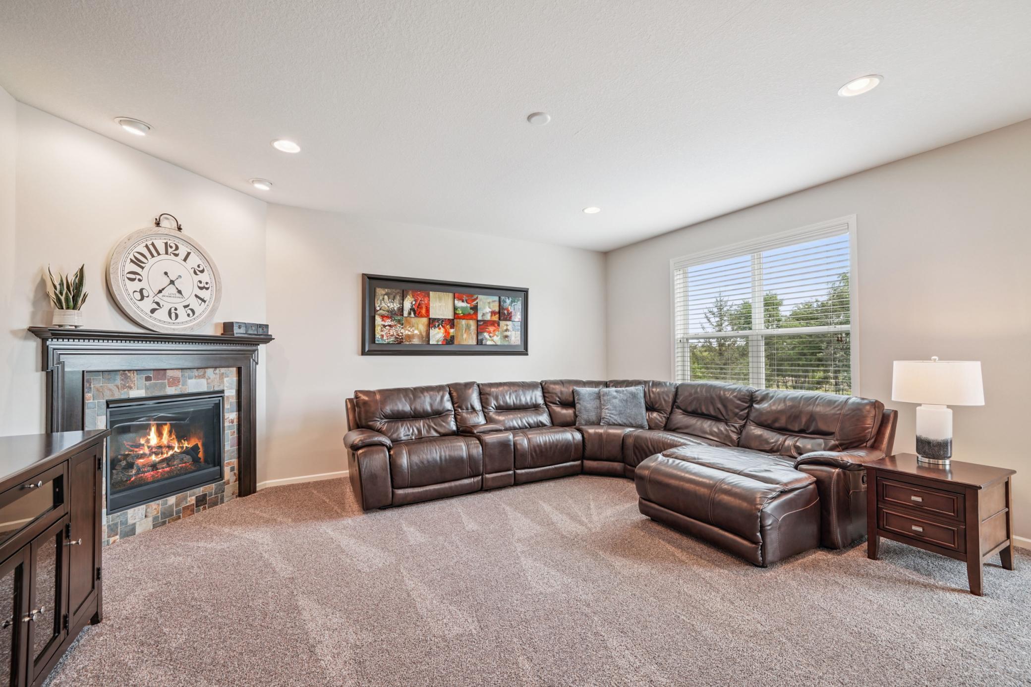 1705 Hemlock Way