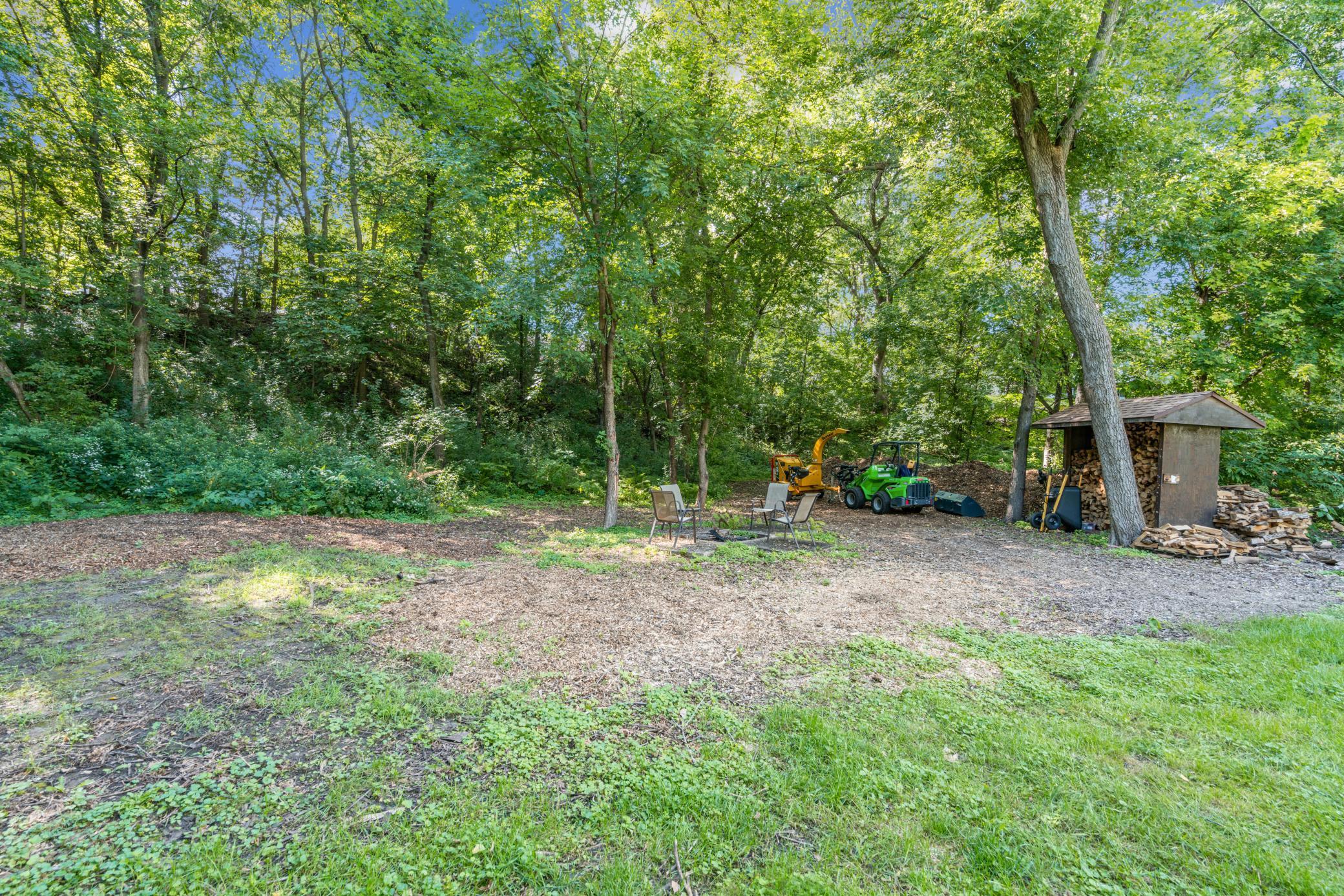15809 Woodgate Road S