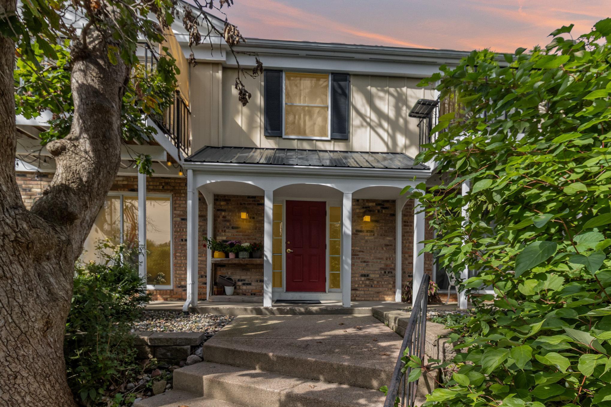 1345 Crestridge Lane Unit: 102