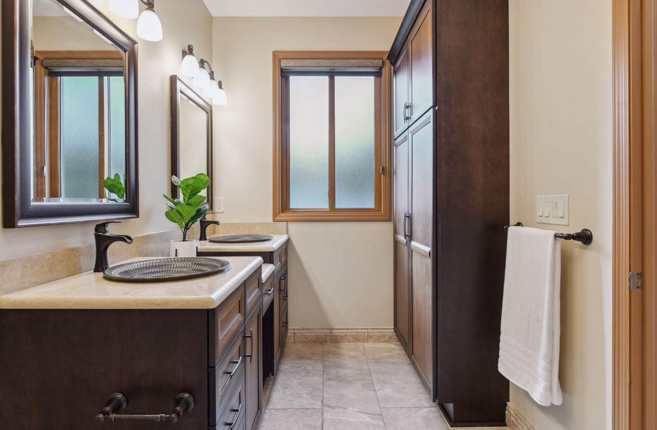 3610 France Avenue S