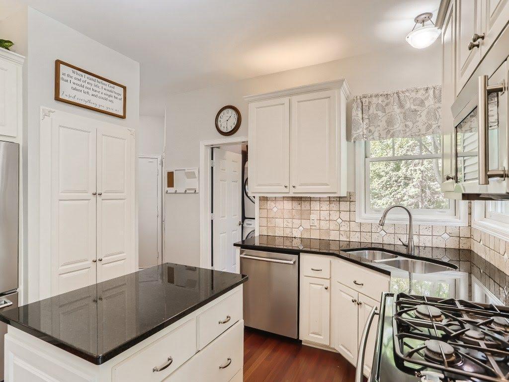 17064 Candlewood Parkway