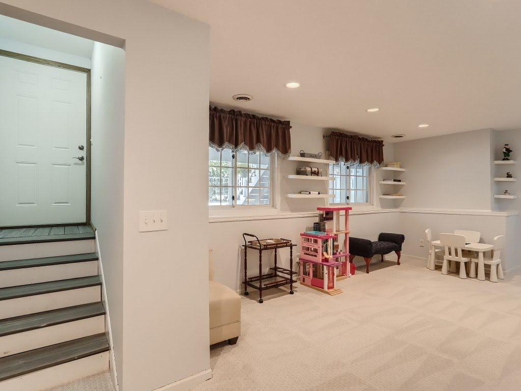 17064 Candlewood Parkway