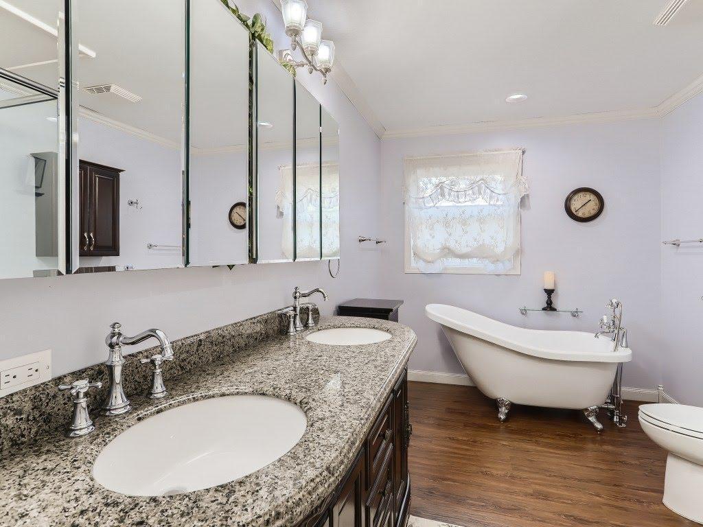 17064 Candlewood Parkway