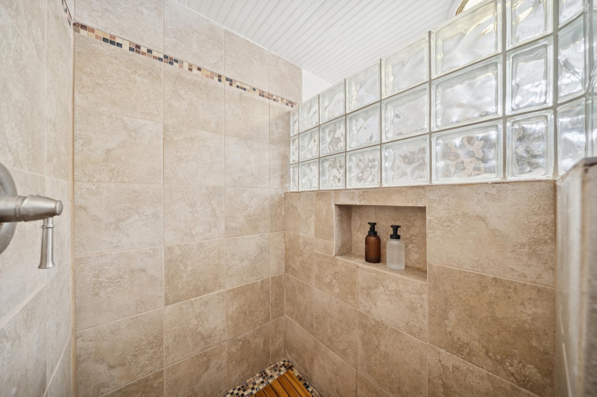 10220 Upper 178th Street W