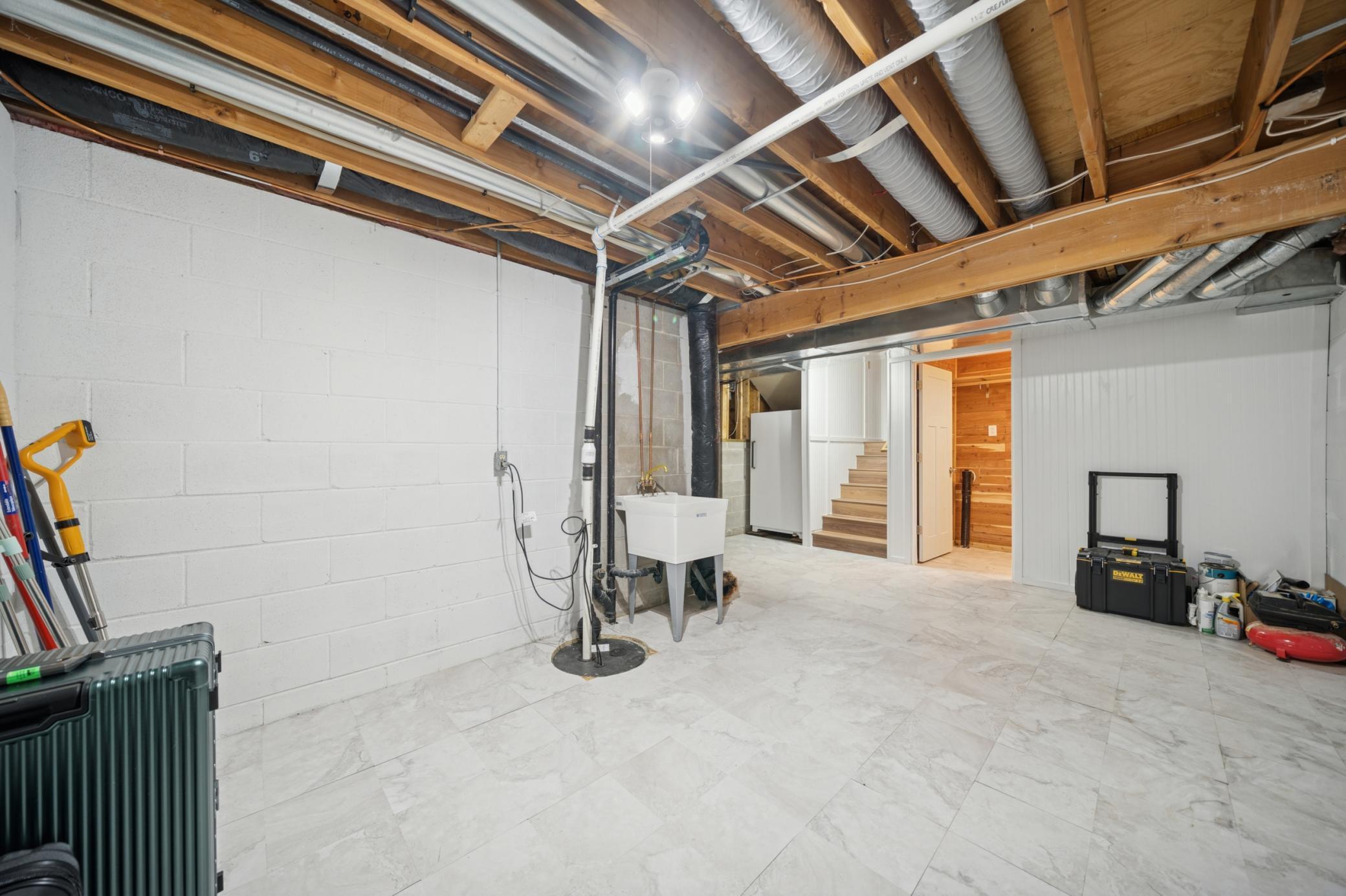 10220 Upper 178th Street W