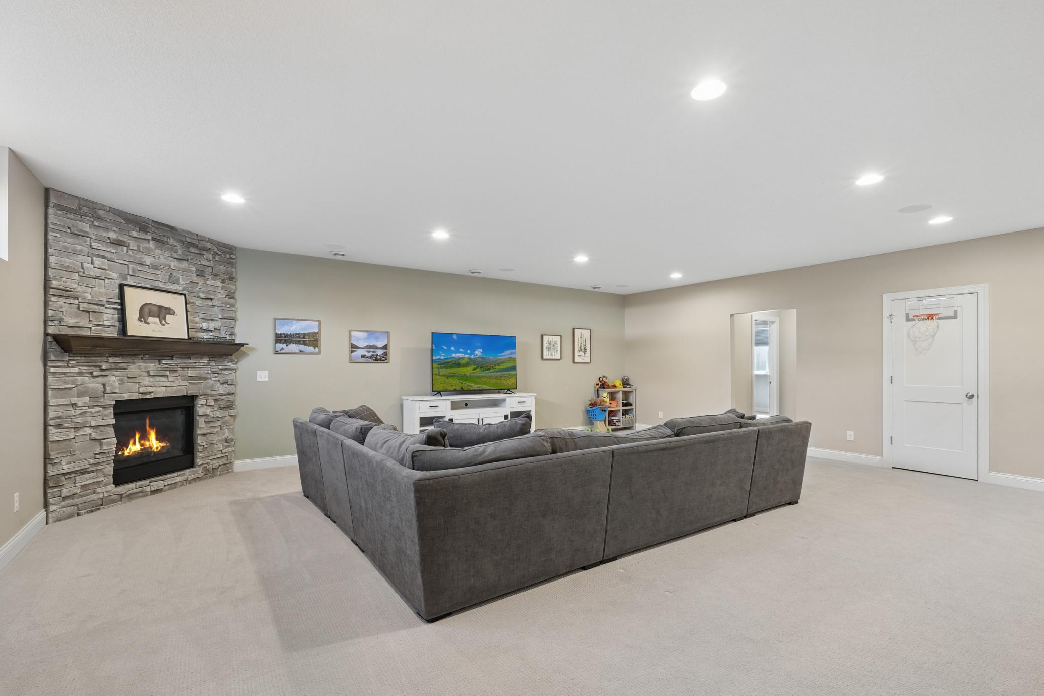 7545 Fawn Hill Road