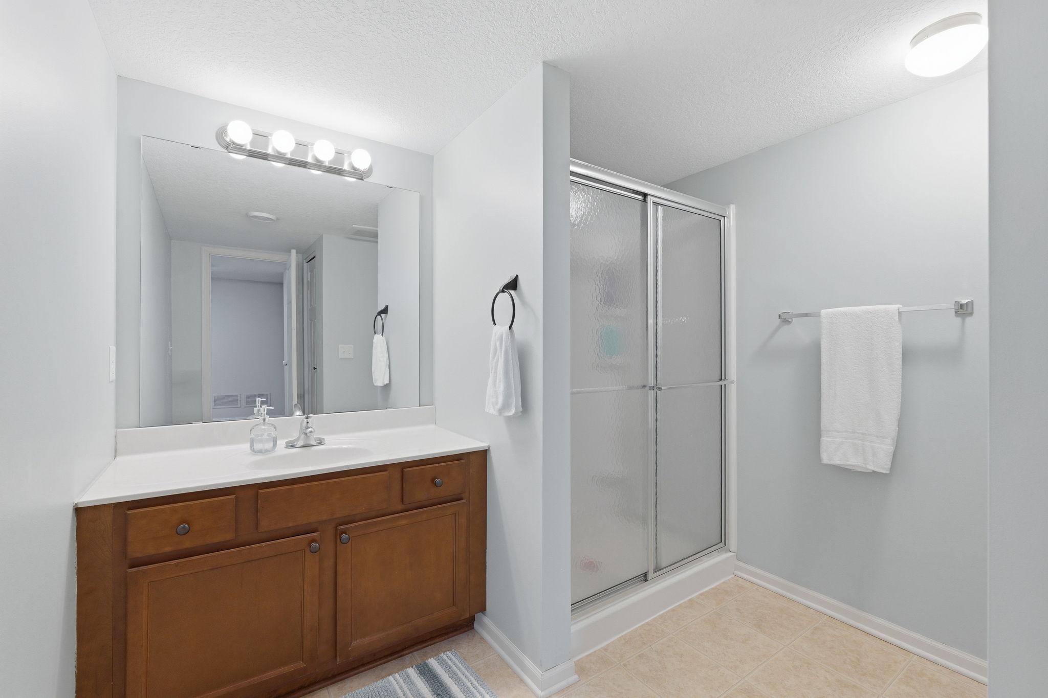 2580 Acorn Run