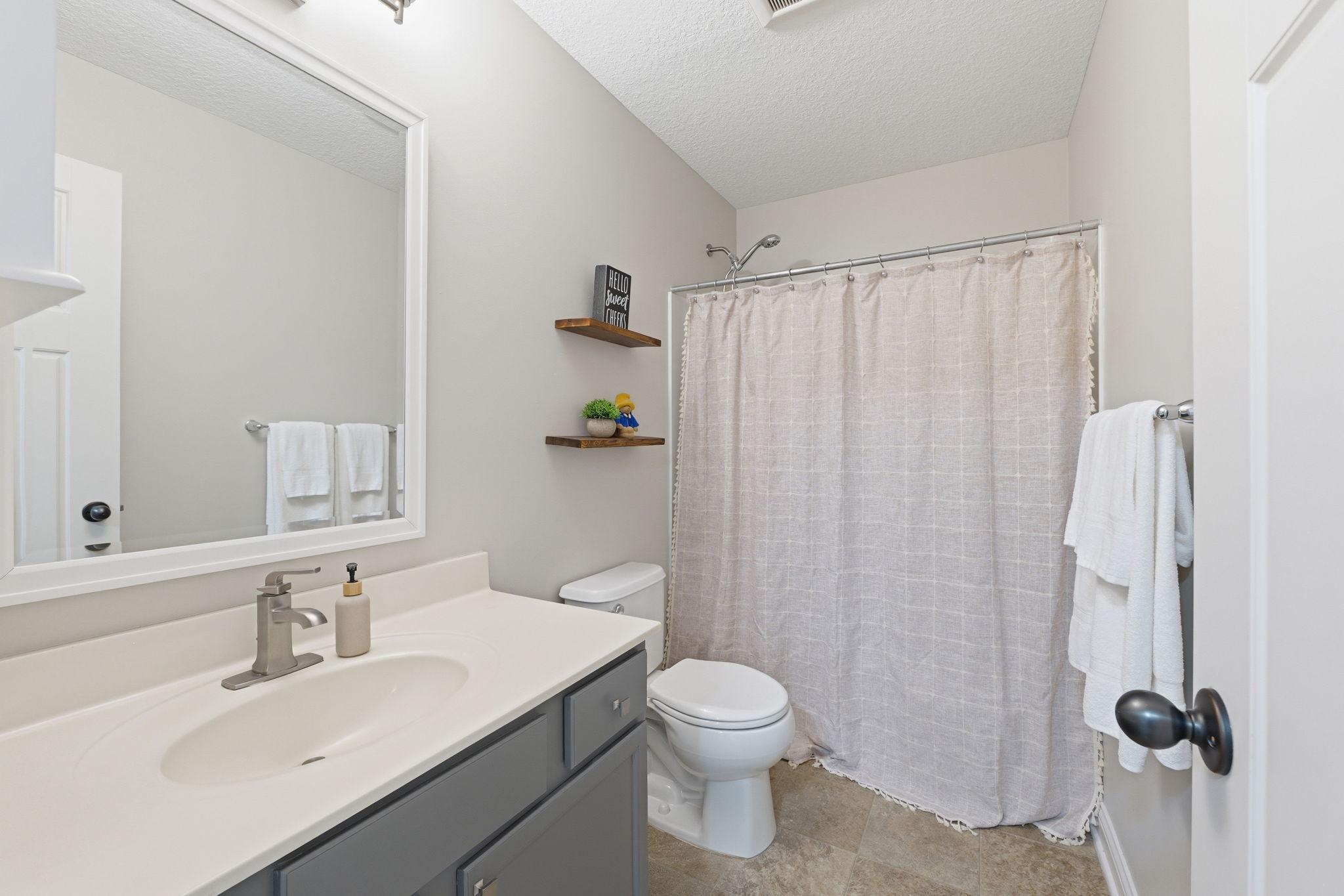 2580 Acorn Run
