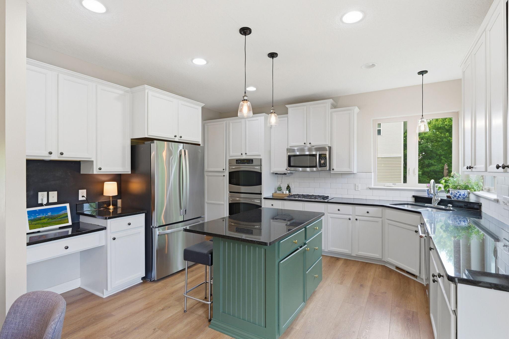 2580 Acorn Run