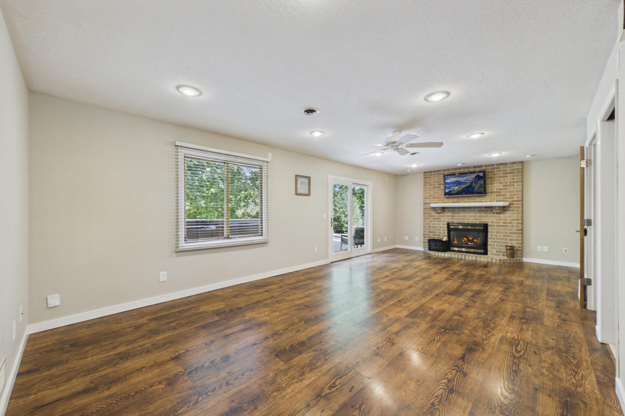 2208 Grimm Road