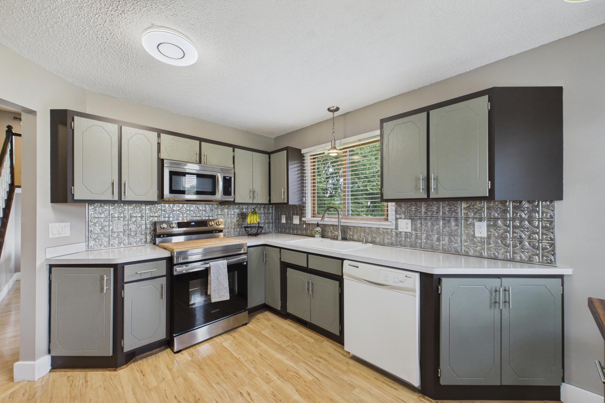 2208 Grimm Road