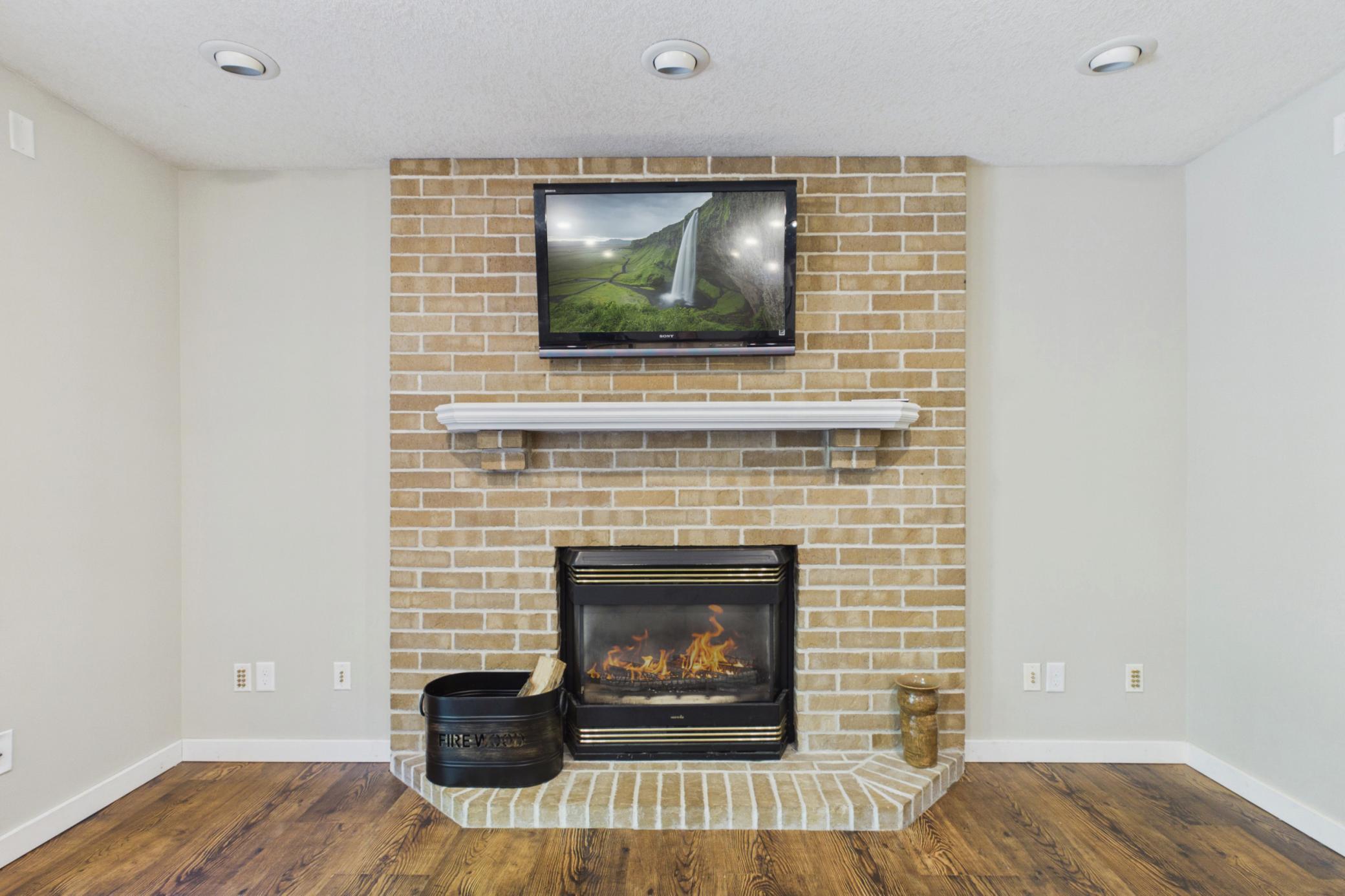 2208 Grimm Road