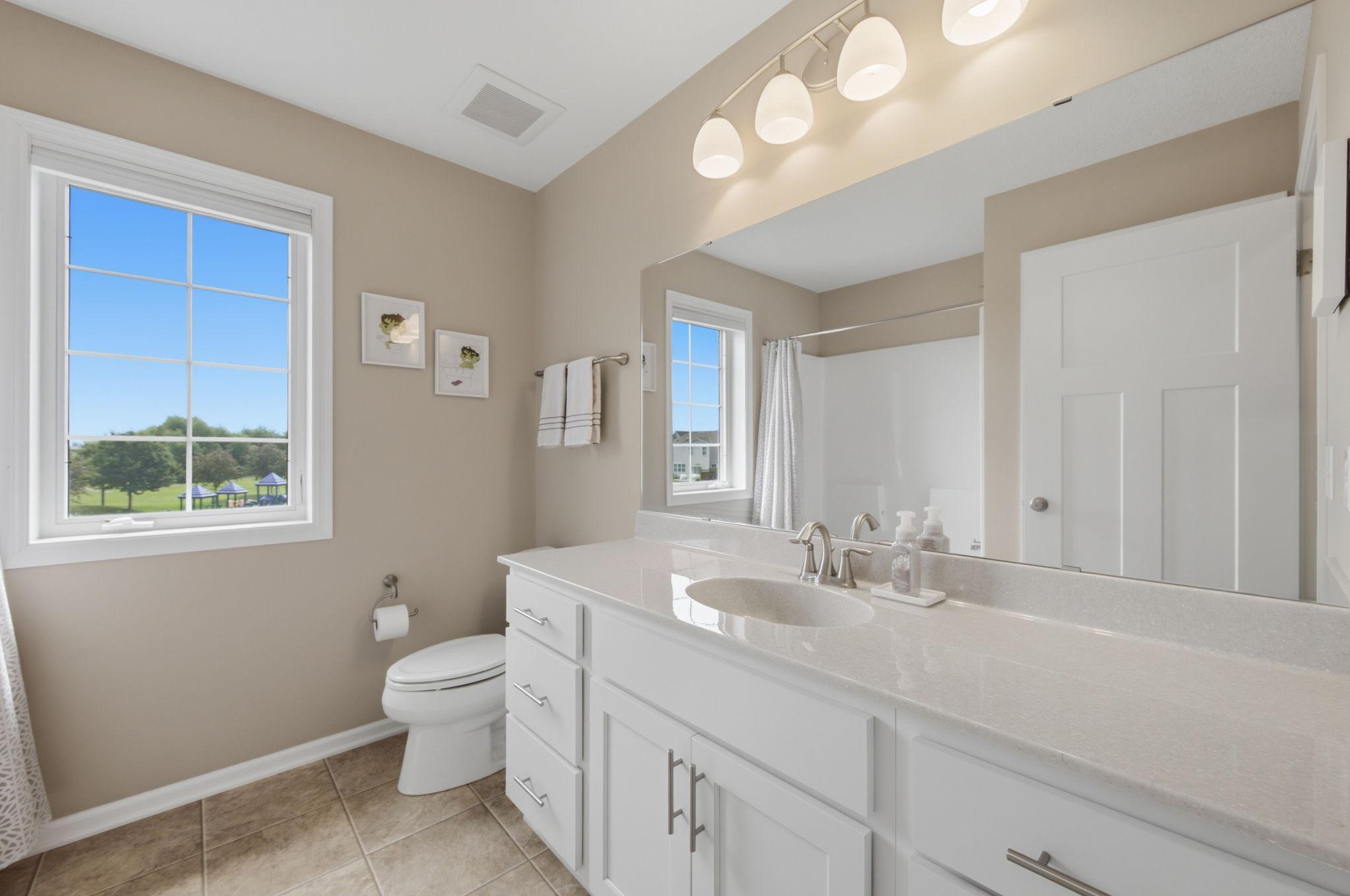 2200 Silver Leaf Trail