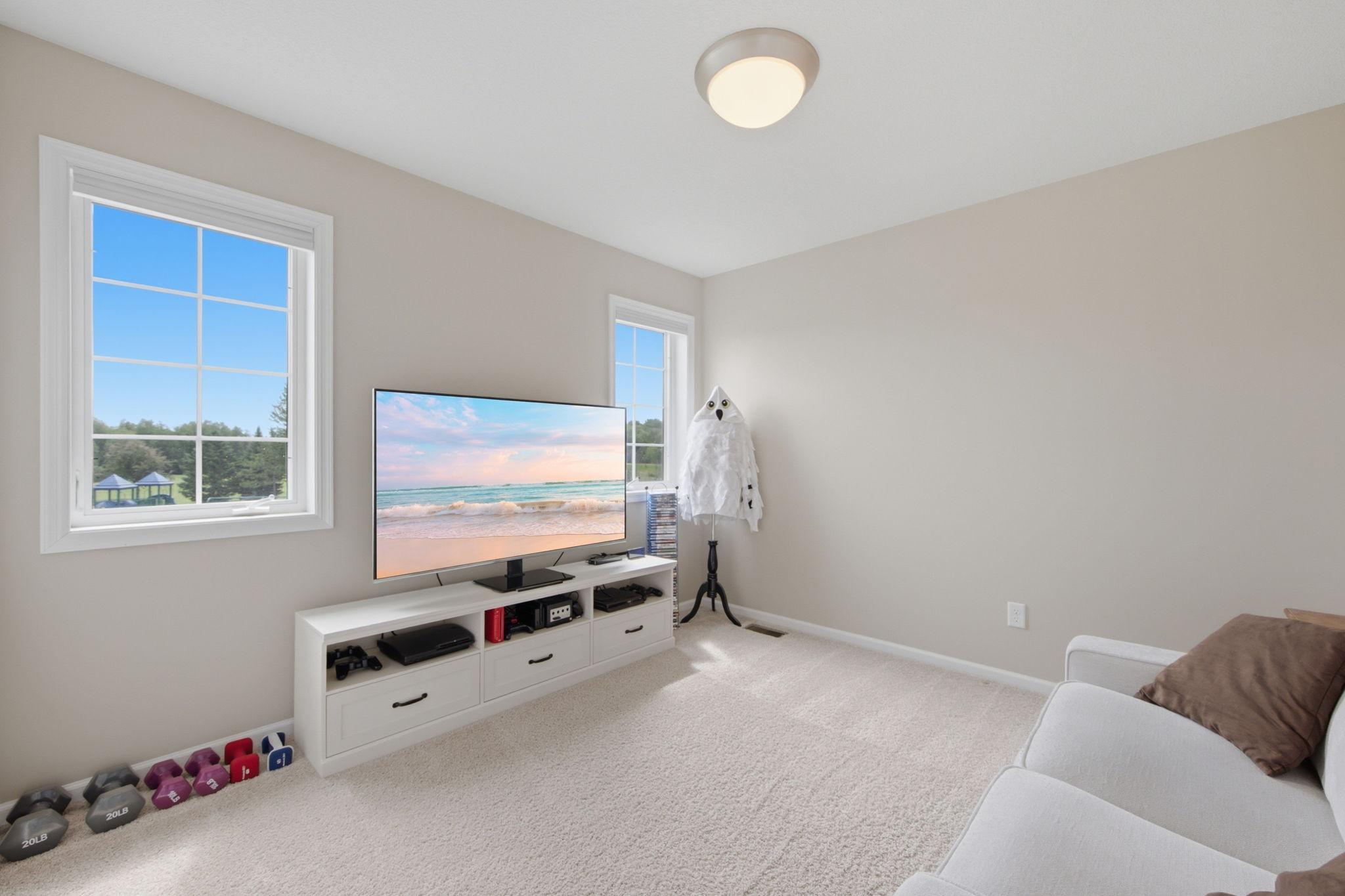 2200 Silver Leaf Trail