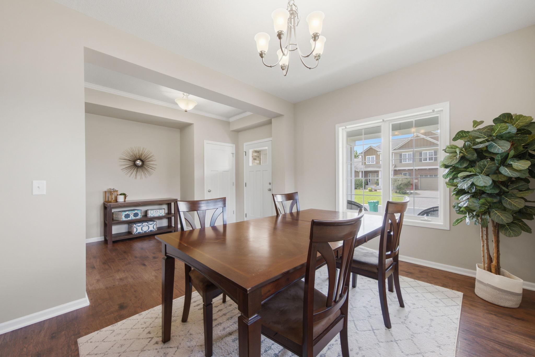 2200 Silver Leaf Trail