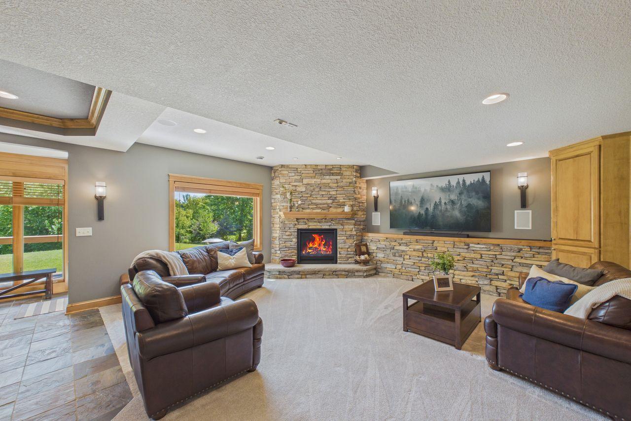 9365 Shetland Road
