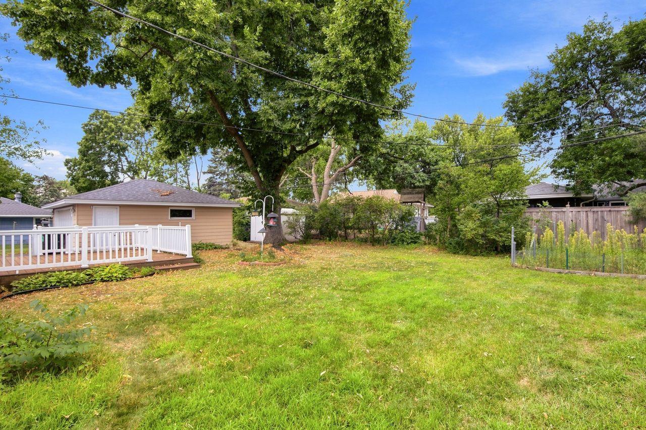 8354 Valentine Terrace