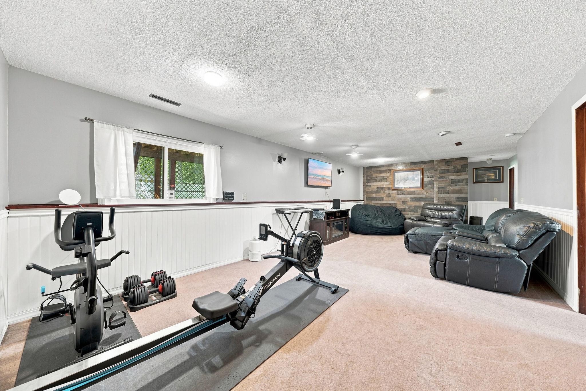 2201 Kessler Lane