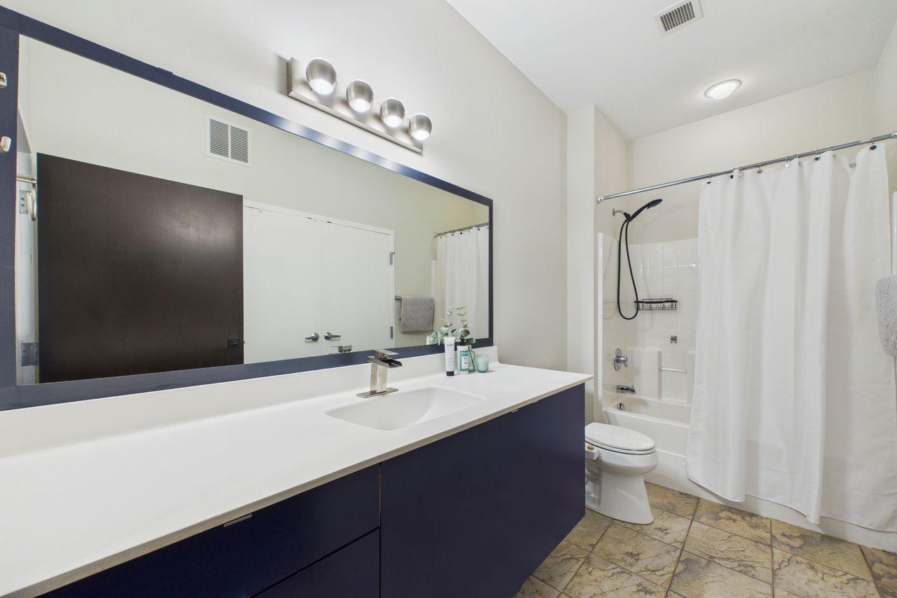 618 Washington Avenue N Unit: 302