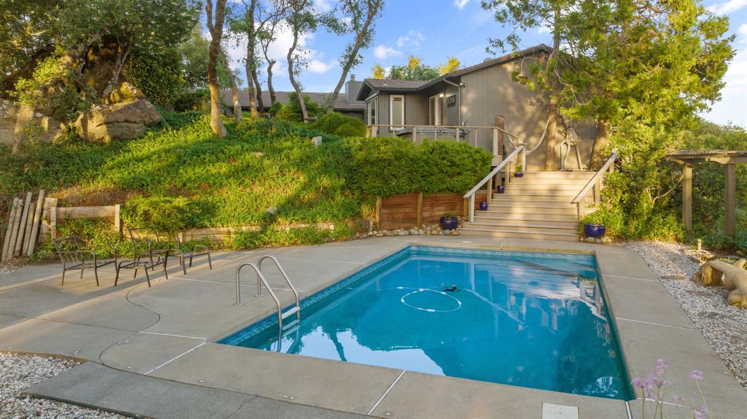 4580 Meadow Creek Road