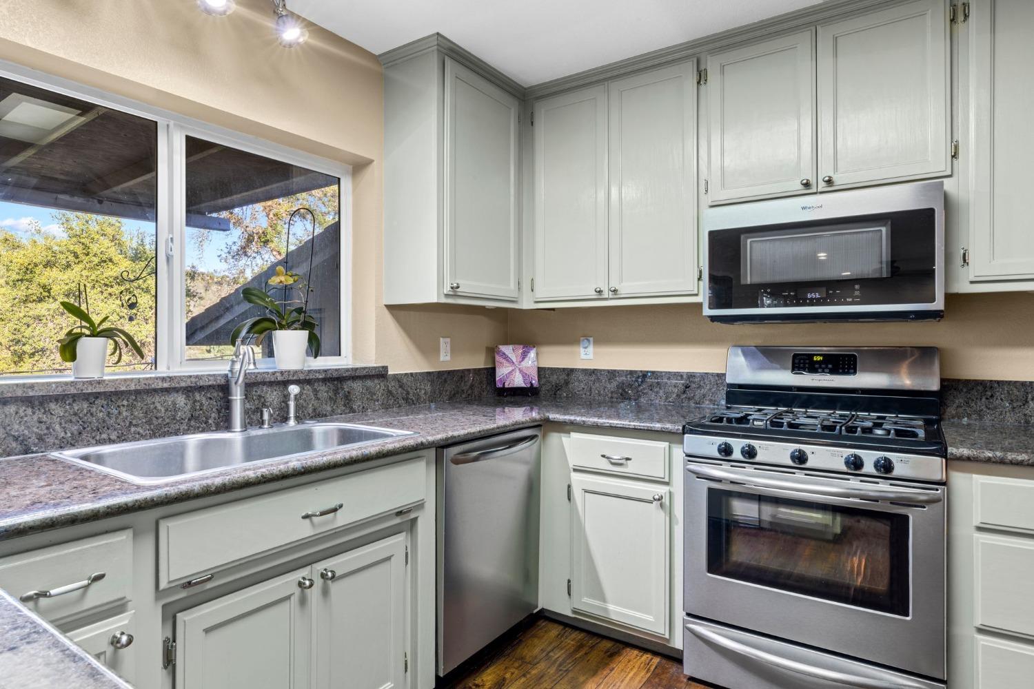 4580 Meadow Creek Road