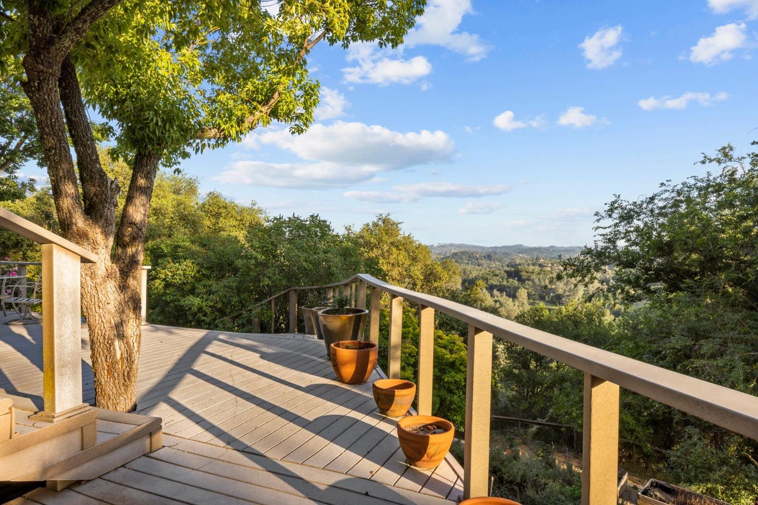 4580 Meadow Creek Road