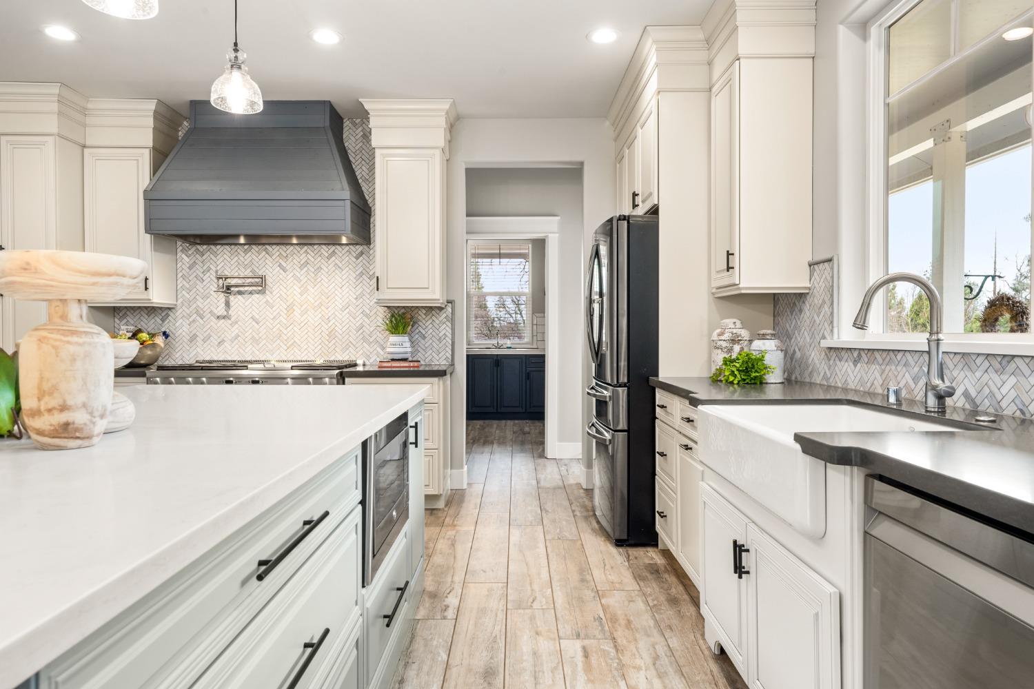 3901 Coon Hollow Road