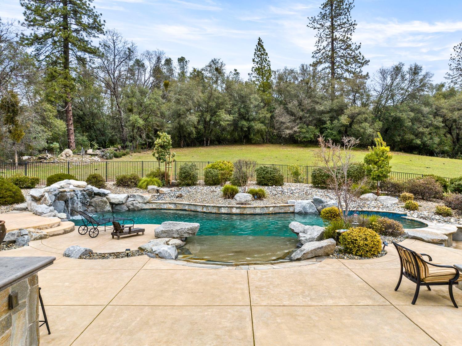 3901 Coon Hollow Road