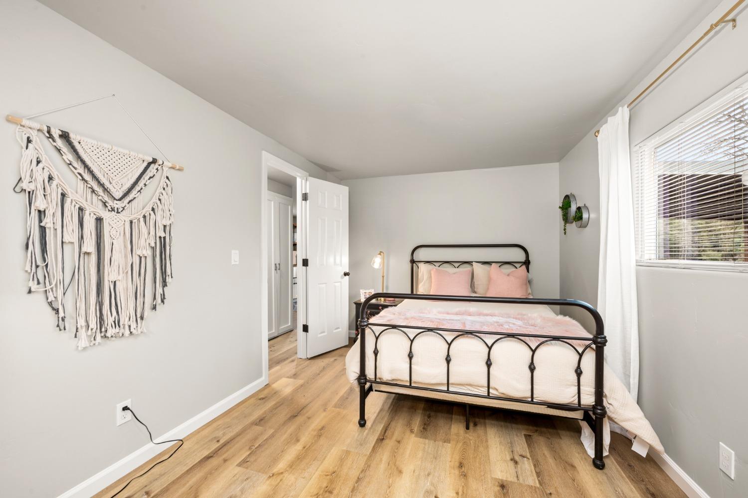 3901 Coon Hollow Road