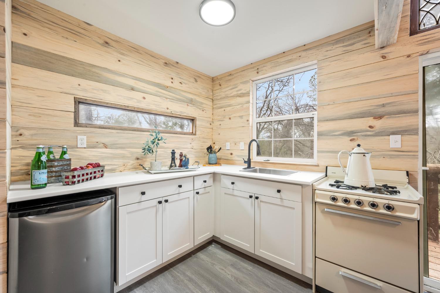 3901 Coon Hollow Road