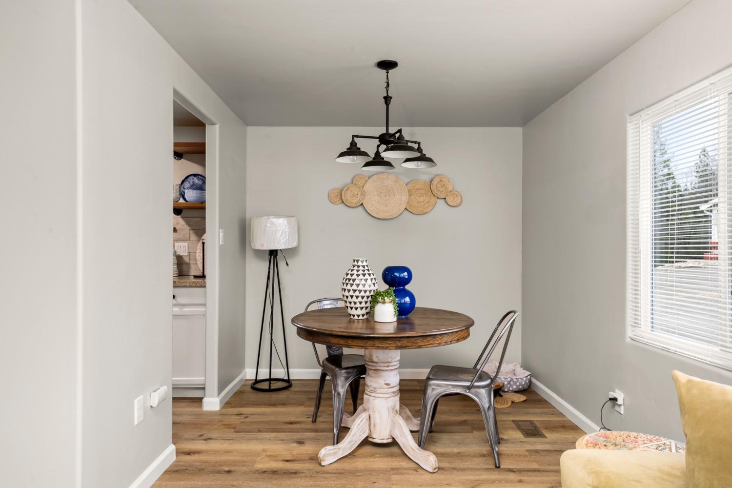 3901 Coon Hollow Road